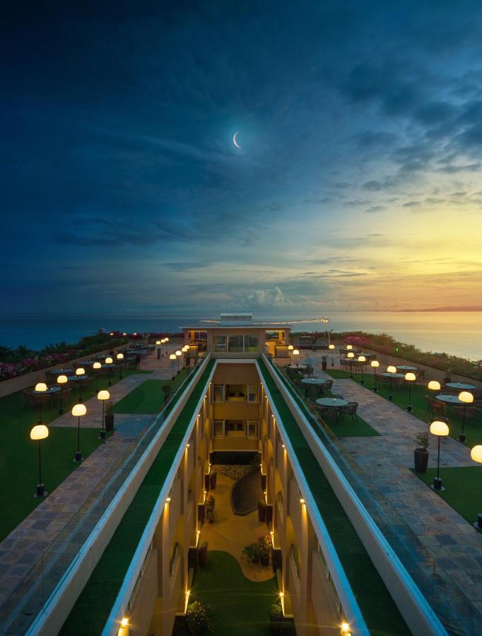 Be Grand Resort, Bohol 5* Panglao